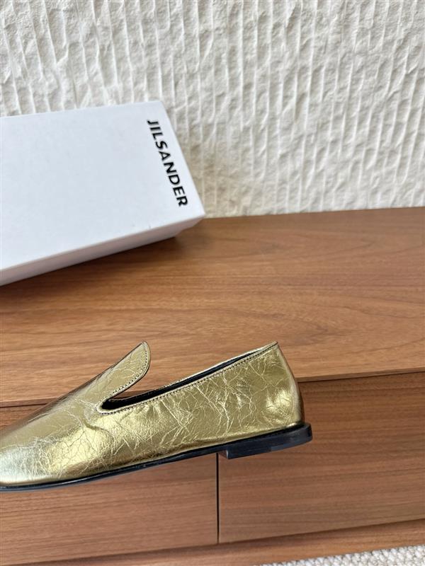 20251127171420258 320